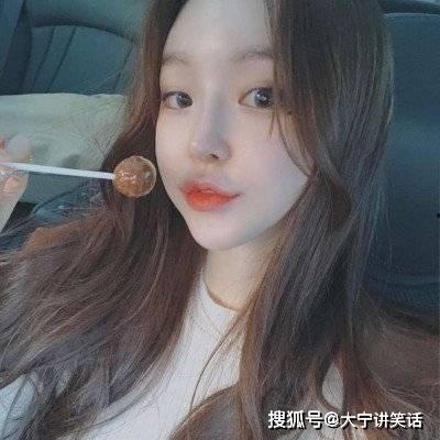 网红吃瓜头像搞笑女,揭秘网络红人的趣味生活